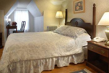 Beacon Inn 1750 Brookline Buitenkant foto